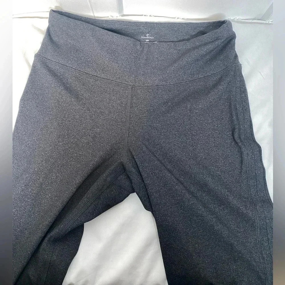 Shambhala | Grey Crop Leggings - Small